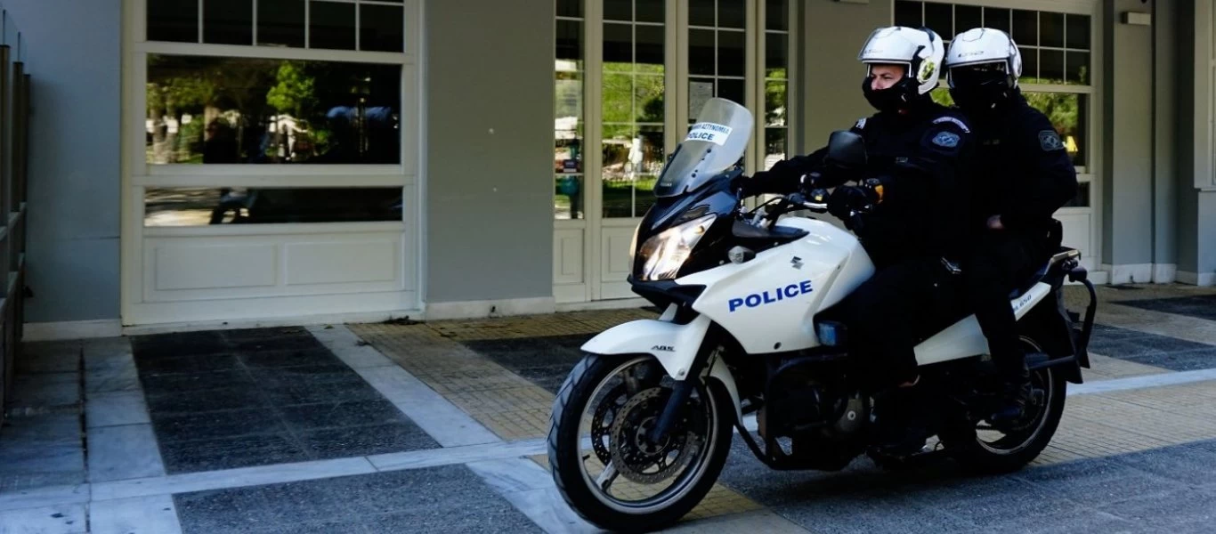 Συνελήφθη ανήλικος στο Ίλιον - Κατηγορείται για κλοπές 11 καταστημάτων